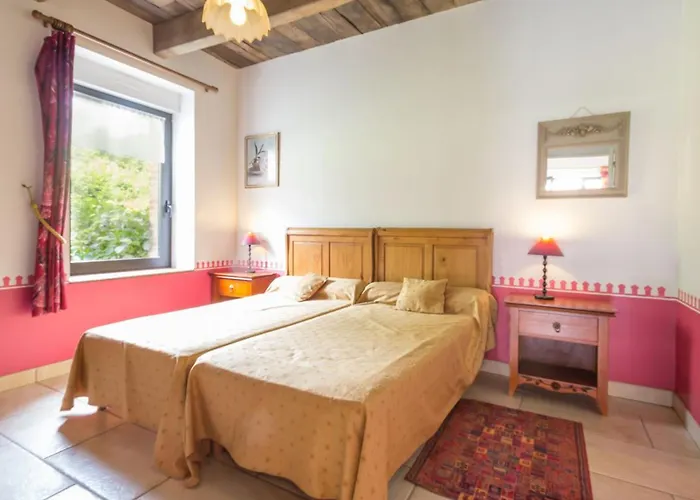 Calme Avec Jardin Clos, Equipements Complets Et Activites Sur Place A Callac - Fr-1-306-1130 Guéméné-Penfao